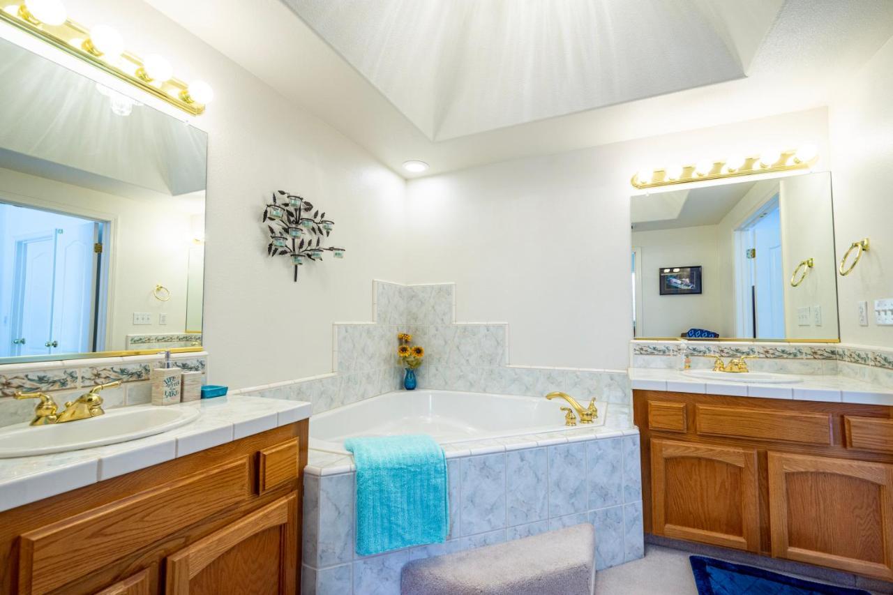 Villa Mountain Majesty With Hot Tub, Pool Table, Generator, Ev Hookup Oakhurst Exterior foto