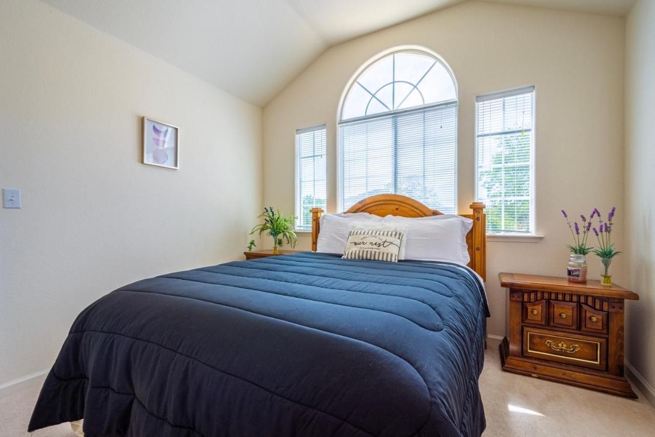 Villa Mountain Majesty With Hot Tub, Pool Table, Generator, Ev Hookup Oakhurst Exterior foto